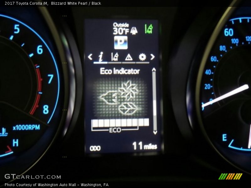 Blizzard White Pearl / Black 2017 Toyota Corolla iM