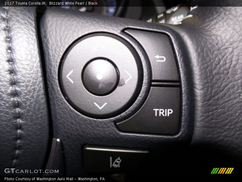 Blizzard White Pearl / Black 2017 Toyota Corolla iM