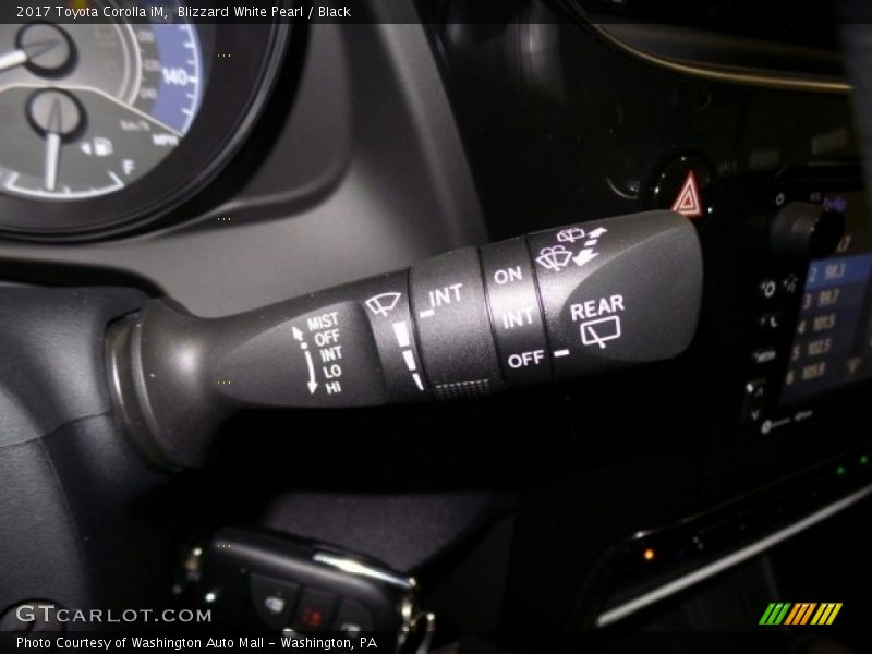 Blizzard White Pearl / Black 2017 Toyota Corolla iM