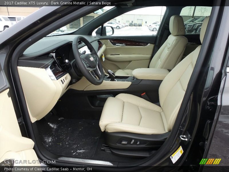 Dark Granite Metallic / Sahara Beige 2017 Cadillac XT5 Luxury
