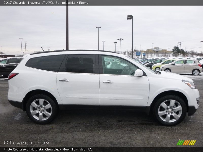 Summit White / Ebony 2017 Chevrolet Traverse LT AWD