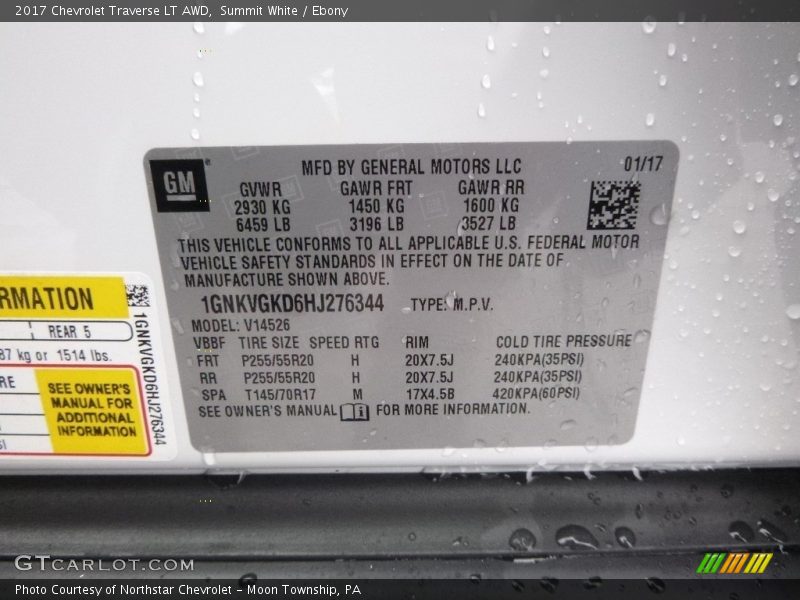 Summit White / Ebony 2017 Chevrolet Traverse LT AWD