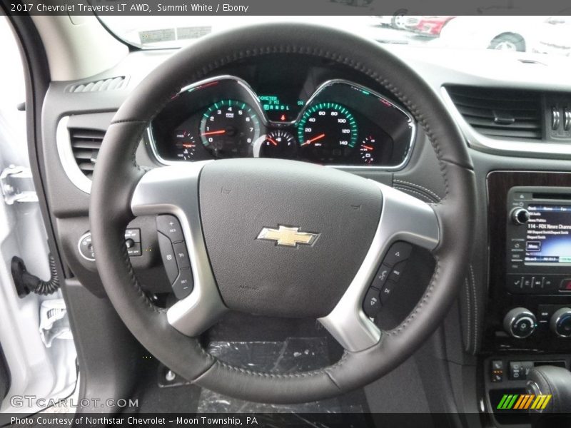 Summit White / Ebony 2017 Chevrolet Traverse LT AWD