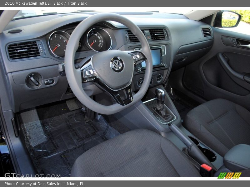 Black / Titan Black 2016 Volkswagen Jetta S