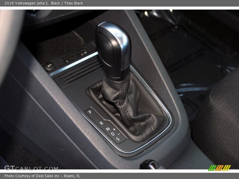 Black / Titan Black 2016 Volkswagen Jetta S