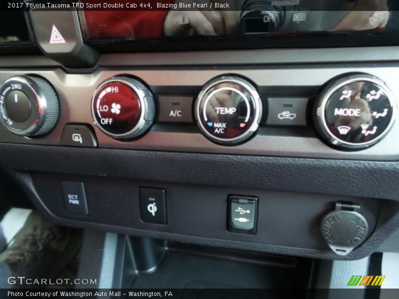 Controls of 2017 Tacoma TRD Sport Double Cab 4x4