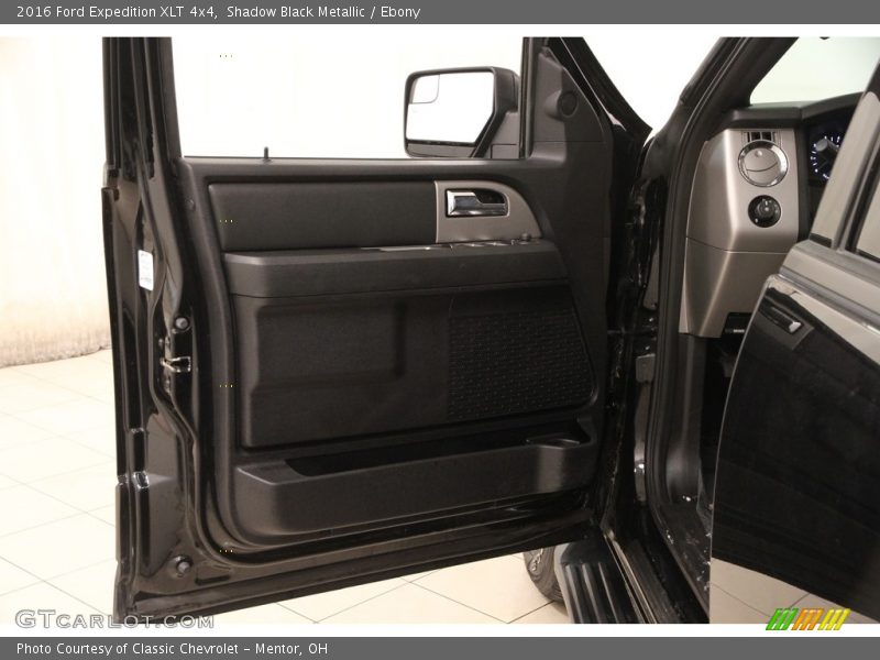 Shadow Black Metallic / Ebony 2016 Ford Expedition XLT 4x4