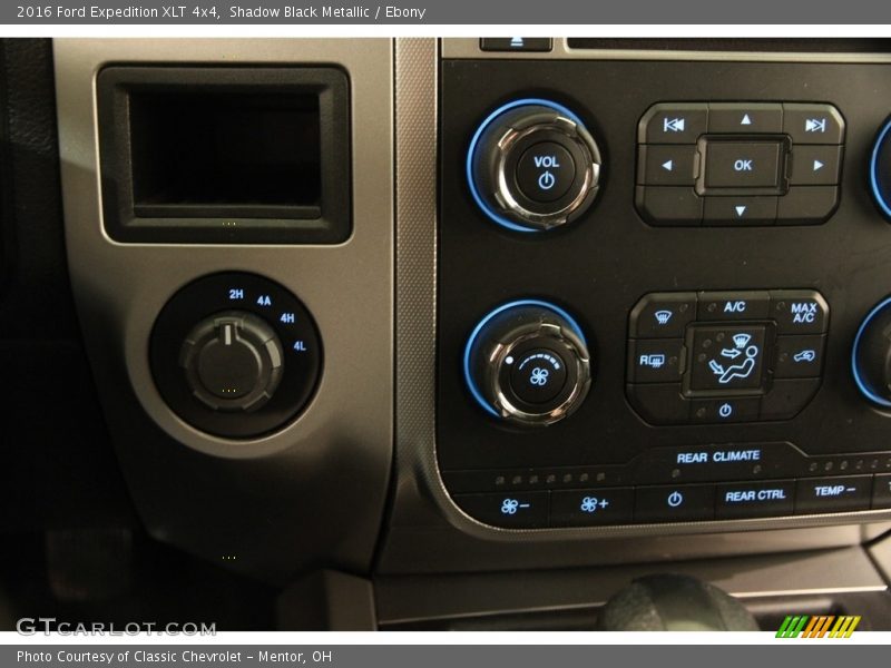 Shadow Black Metallic / Ebony 2016 Ford Expedition XLT 4x4