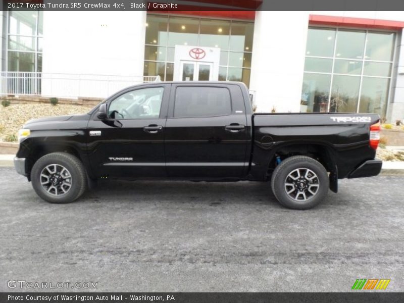 Black / Graphite 2017 Toyota Tundra SR5 CrewMax 4x4