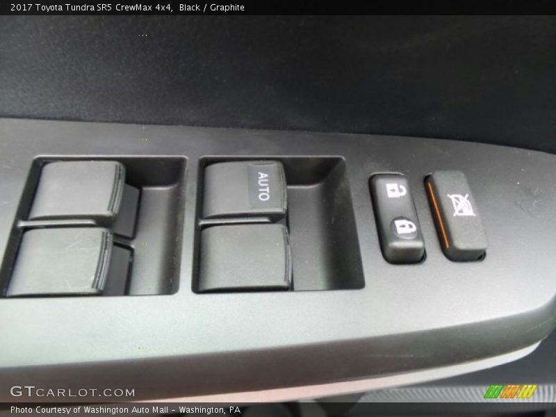 Black / Graphite 2017 Toyota Tundra SR5 CrewMax 4x4