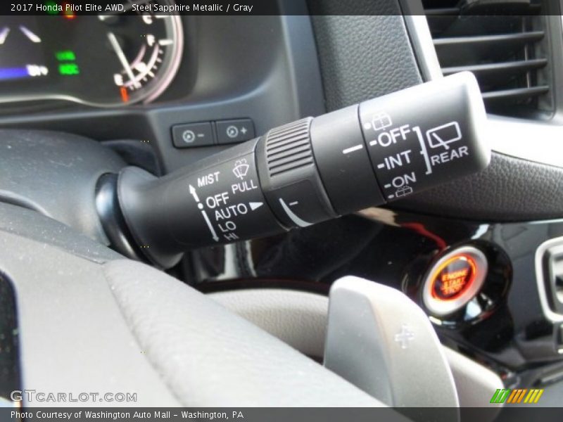 Controls of 2017 Pilot Elite AWD