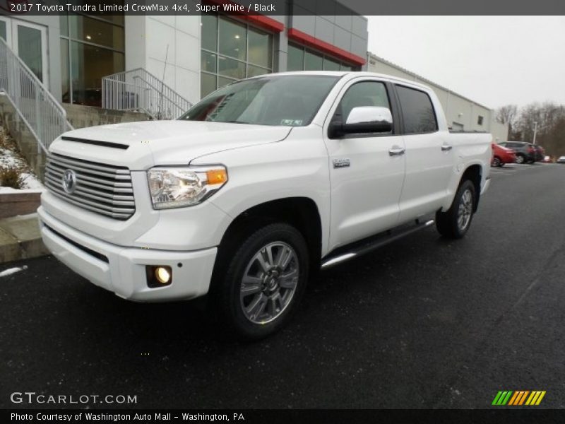 Super White / Black 2017 Toyota Tundra Limited CrewMax 4x4