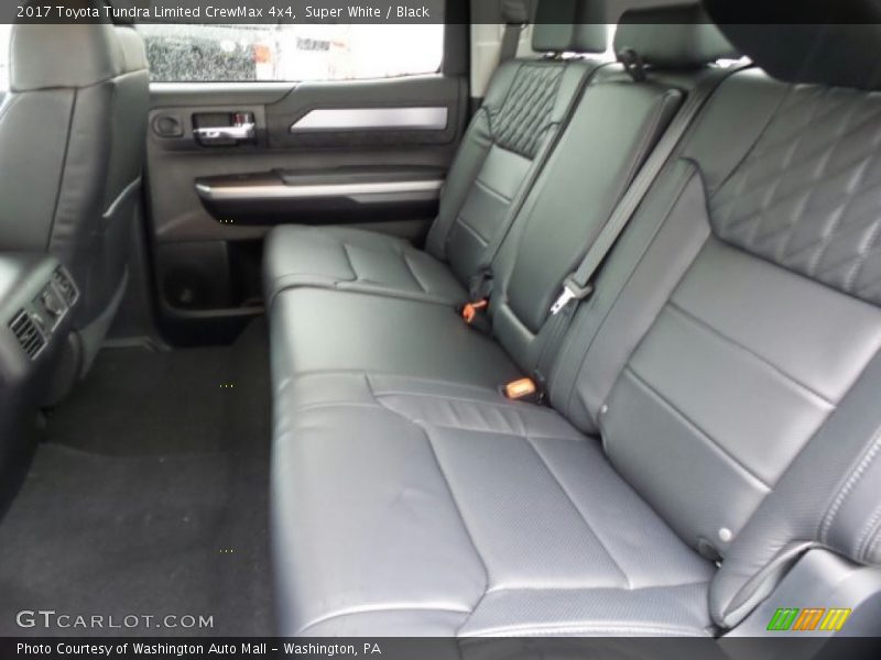 Super White / Black 2017 Toyota Tundra Limited CrewMax 4x4