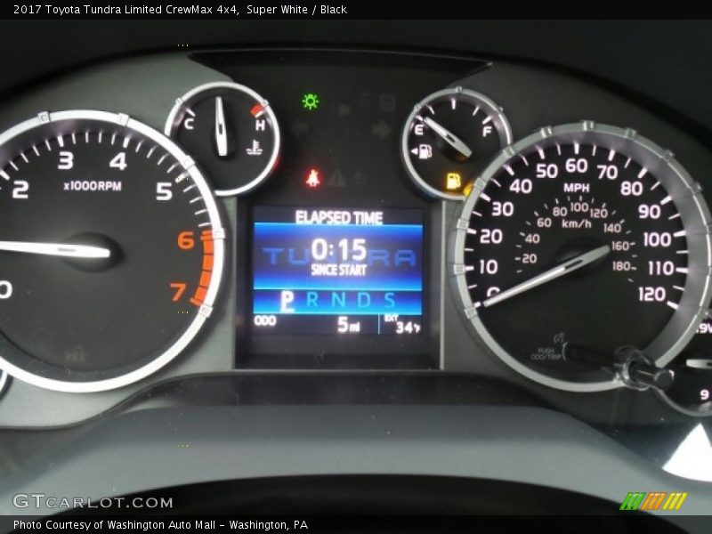 Super White / Black 2017 Toyota Tundra Limited CrewMax 4x4