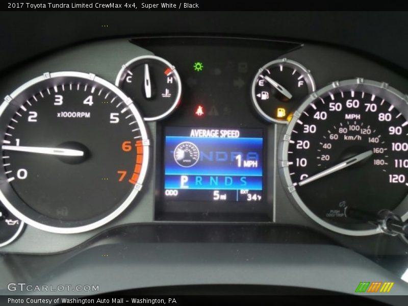Super White / Black 2017 Toyota Tundra Limited CrewMax 4x4