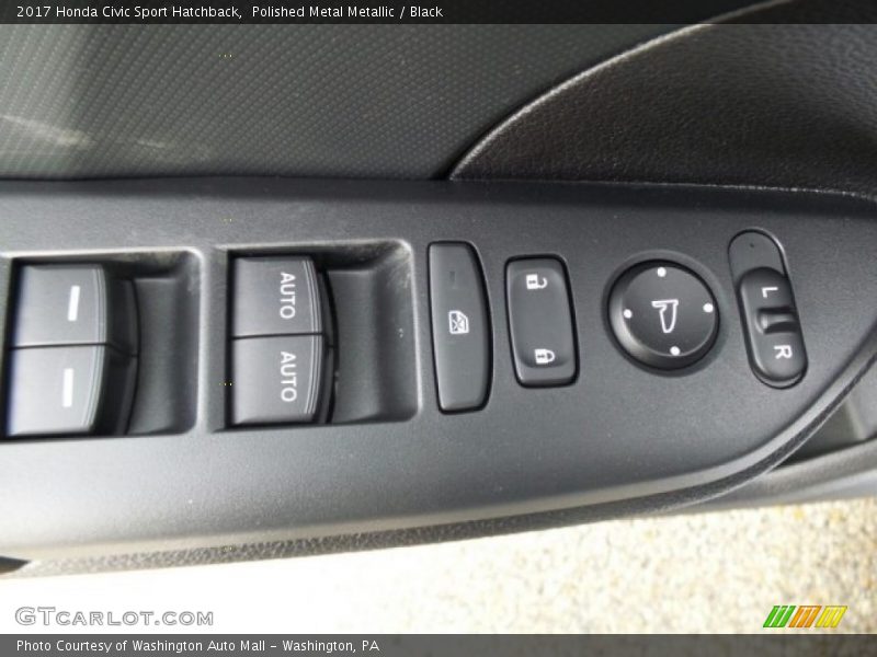 Polished Metal Metallic / Black 2017 Honda Civic Sport Hatchback