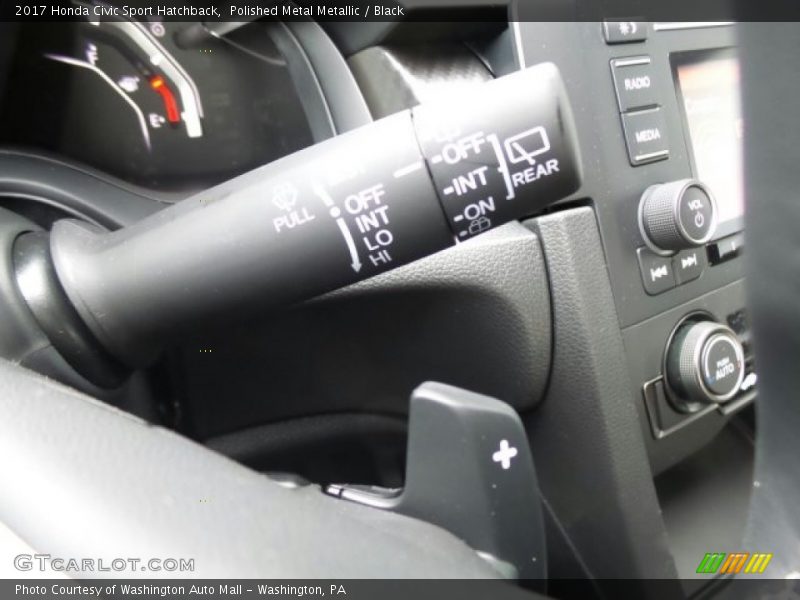Polished Metal Metallic / Black 2017 Honda Civic Sport Hatchback