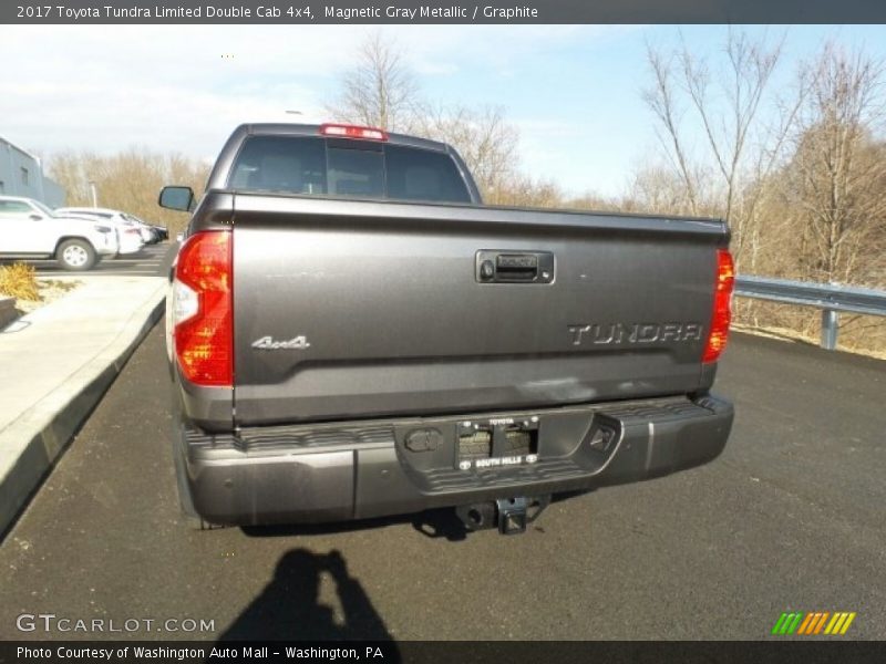 Magnetic Gray Metallic / Graphite 2017 Toyota Tundra Limited Double Cab 4x4