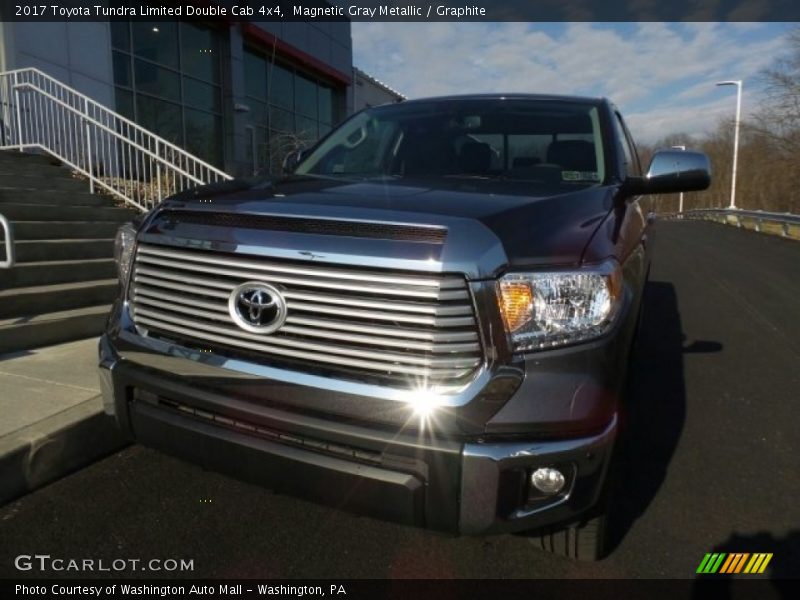 Magnetic Gray Metallic / Graphite 2017 Toyota Tundra Limited Double Cab 4x4