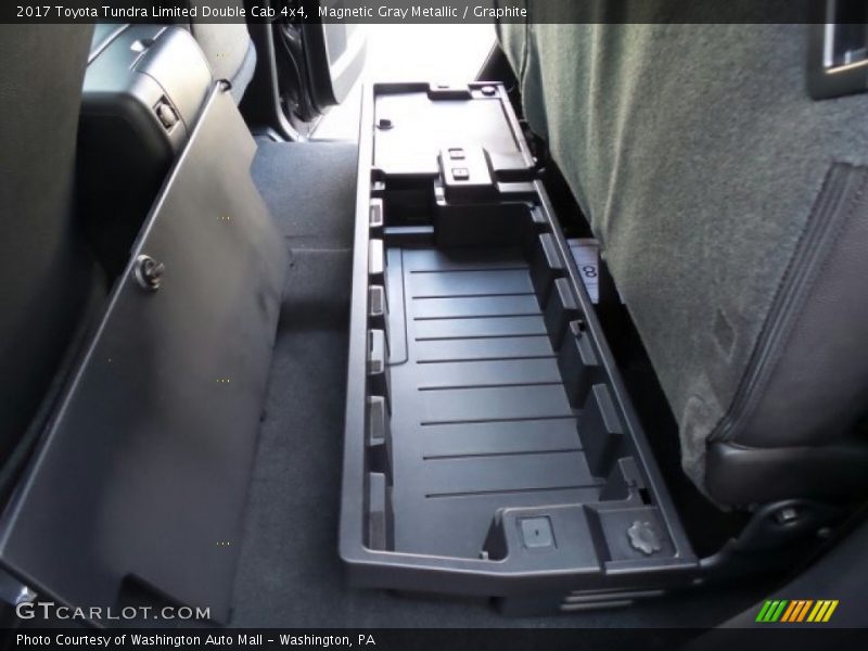 Magnetic Gray Metallic / Graphite 2017 Toyota Tundra Limited Double Cab 4x4