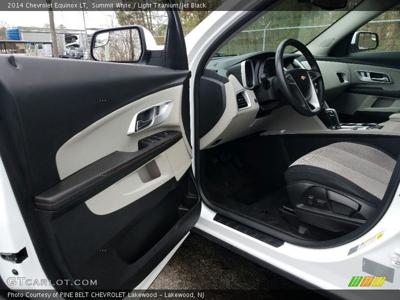 Summit White / Light Titanium/Jet Black 2014 Chevrolet Equinox LT