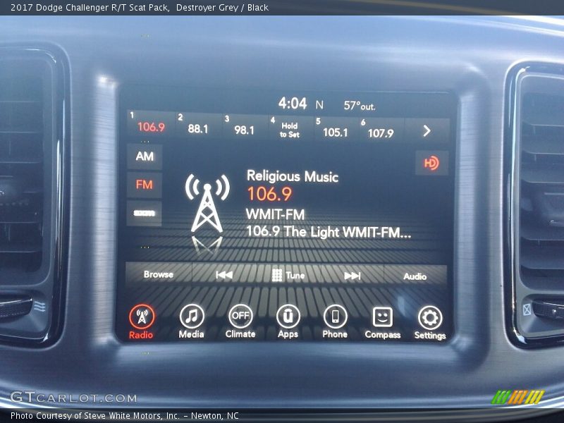 Audio System of 2017 Challenger R/T Scat Pack