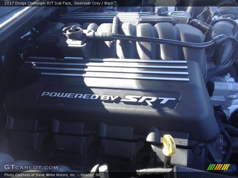 Destroyer Grey / Black 2017 Dodge Challenger R/T Scat Pack