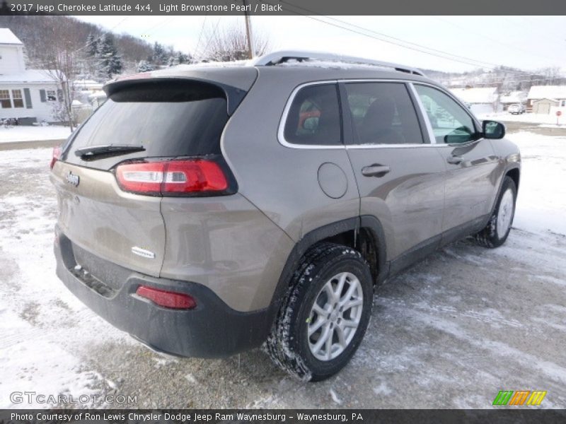 Light Brownstone Pearl / Black 2017 Jeep Cherokee Latitude 4x4