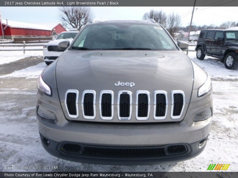 Light Brownstone Pearl / Black 2017 Jeep Cherokee Latitude 4x4