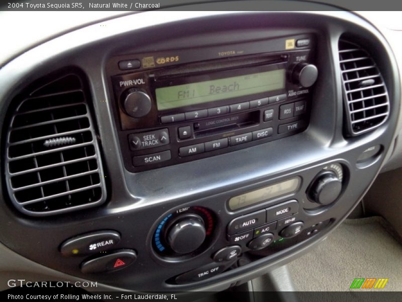 Controls of 2004 Sequoia SR5