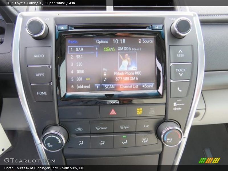 Super White / Ash 2017 Toyota Camry LE