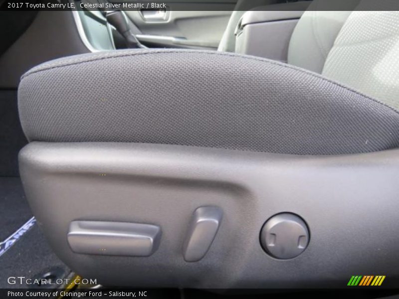 Celestial Silver Metallic / Black 2017 Toyota Camry LE