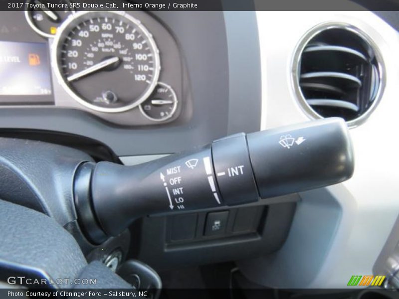 Controls of 2017 Tundra SR5 Double Cab
