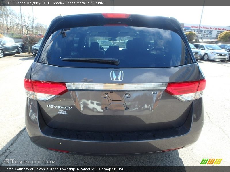 Smoky Topaz Metallic / Truffle 2017 Honda Odyssey EX-L
