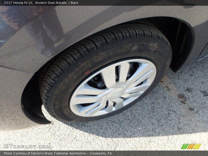Modern Steel Metallic / Black 2017 Honda Fit LX