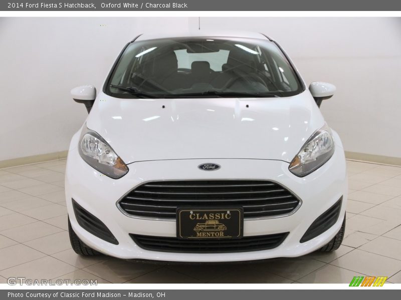 Oxford White / Charcoal Black 2014 Ford Fiesta S Hatchback