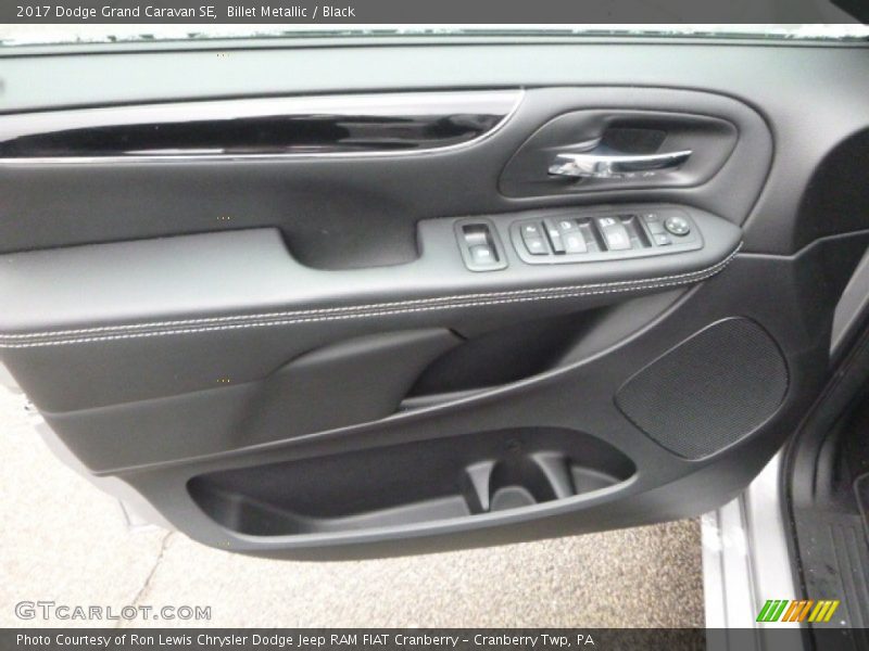 Billet Metallic / Black 2017 Dodge Grand Caravan SE
