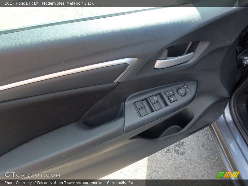 Modern Steel Metallic / Black 2017 Honda Fit LX