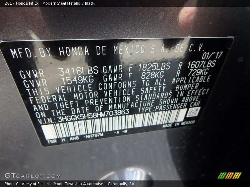 Modern Steel Metallic / Black 2017 Honda Fit LX