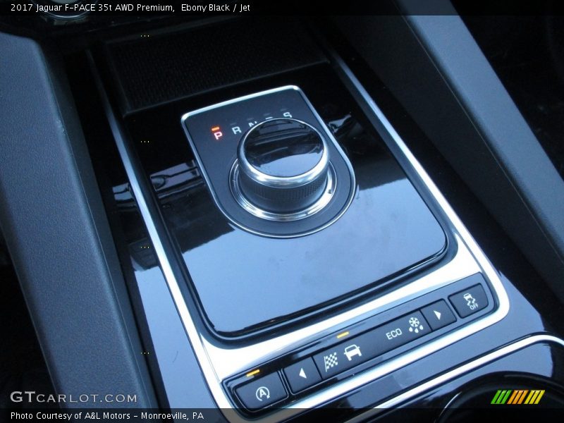 Ebony Black / Jet 2017 Jaguar F-PACE 35t AWD Premium