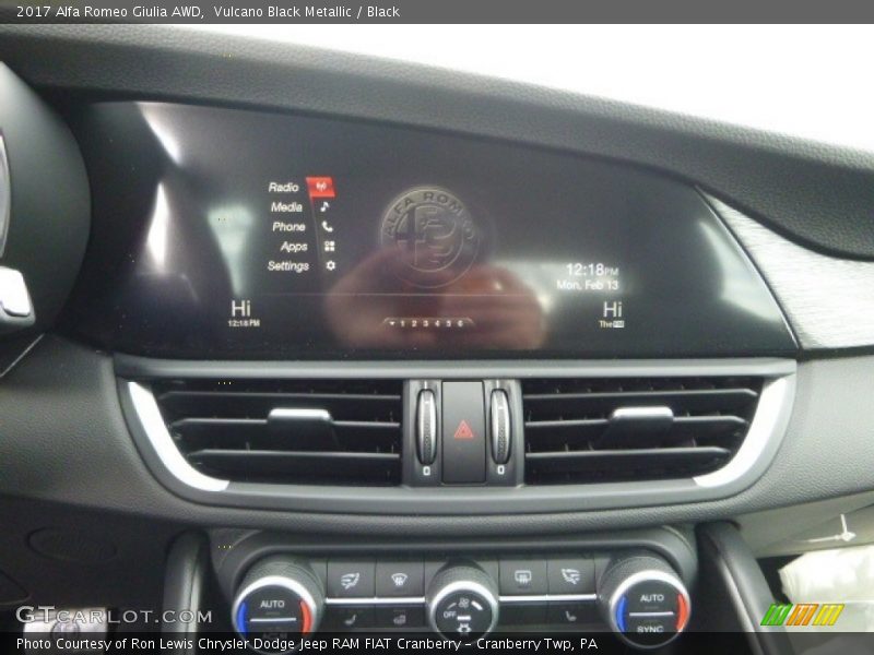 Controls of 2017 Giulia AWD