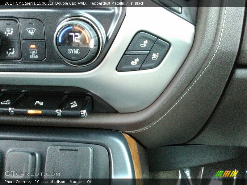 Pepperdust Metallic / Jet Black 2017 GMC Sierra 1500 SLT Double Cab 4WD