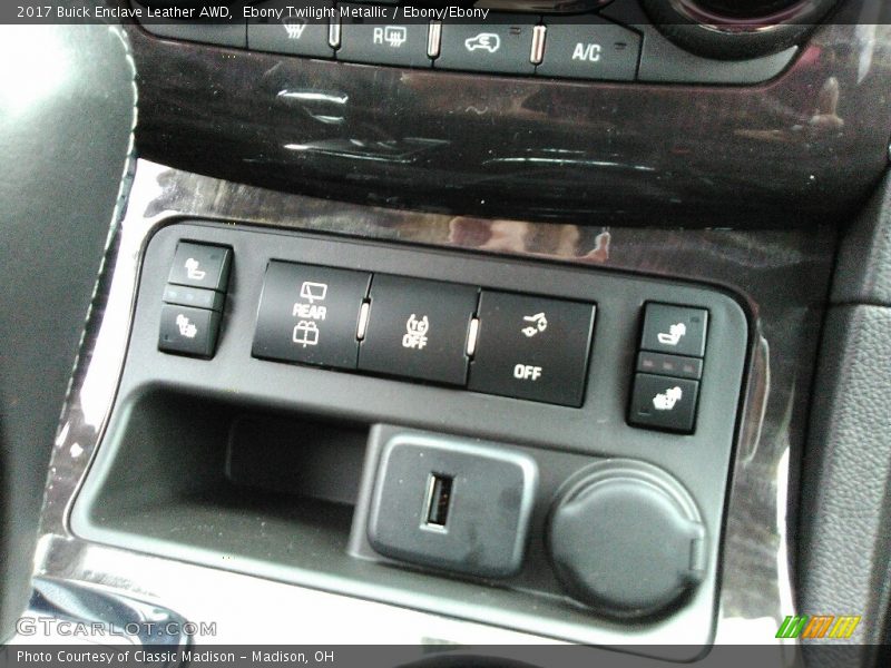 Ebony Twilight Metallic / Ebony/Ebony 2017 Buick Enclave Leather AWD
