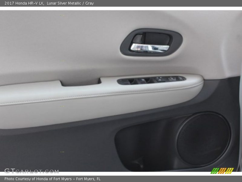 Lunar Silver Metallic / Gray 2017 Honda HR-V LX