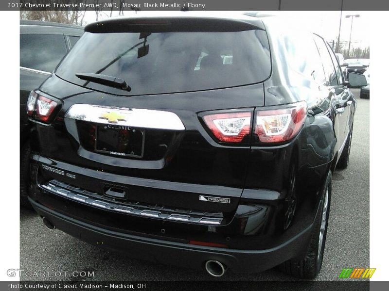 Mosaic Black Metallic / Ebony 2017 Chevrolet Traverse Premier AWD