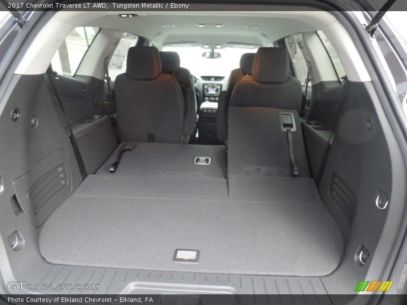 Tungsten Metallic / Ebony 2017 Chevrolet Traverse LT AWD