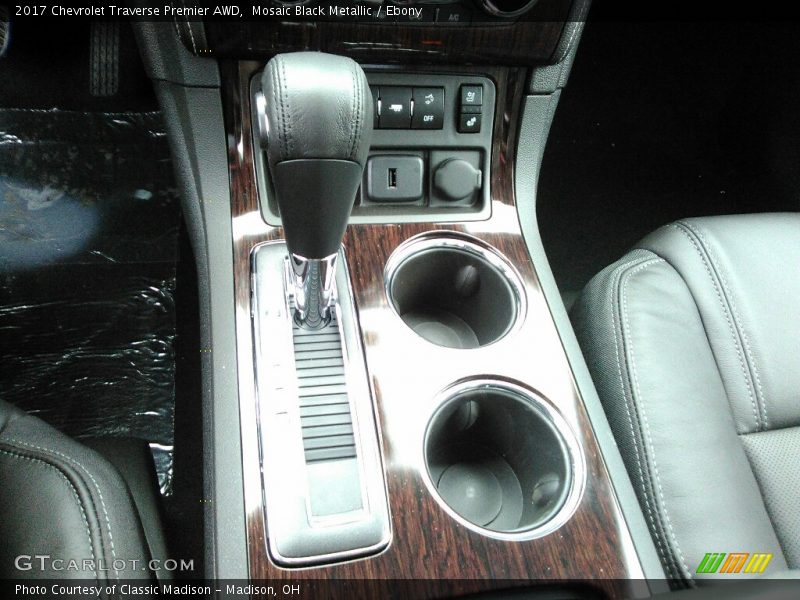 Mosaic Black Metallic / Ebony 2017 Chevrolet Traverse Premier AWD