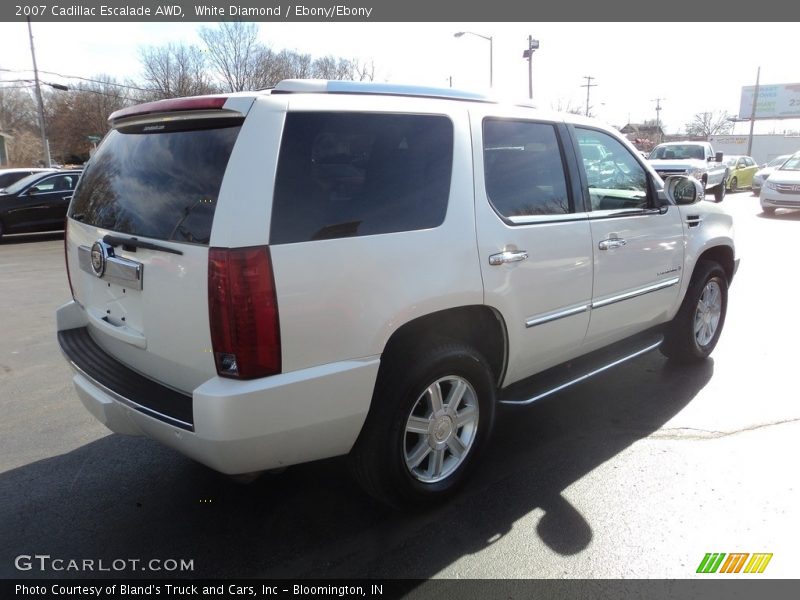 White Diamond / Ebony/Ebony 2007 Cadillac Escalade AWD