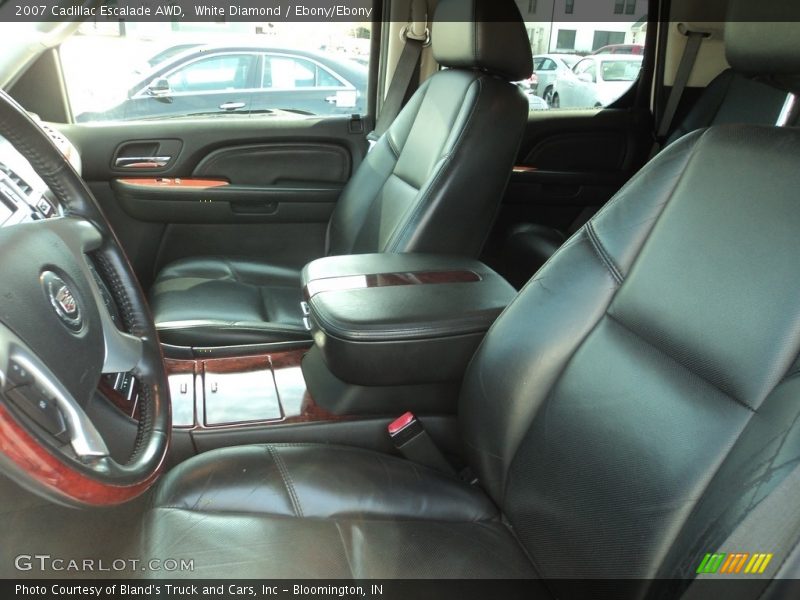 White Diamond / Ebony/Ebony 2007 Cadillac Escalade AWD