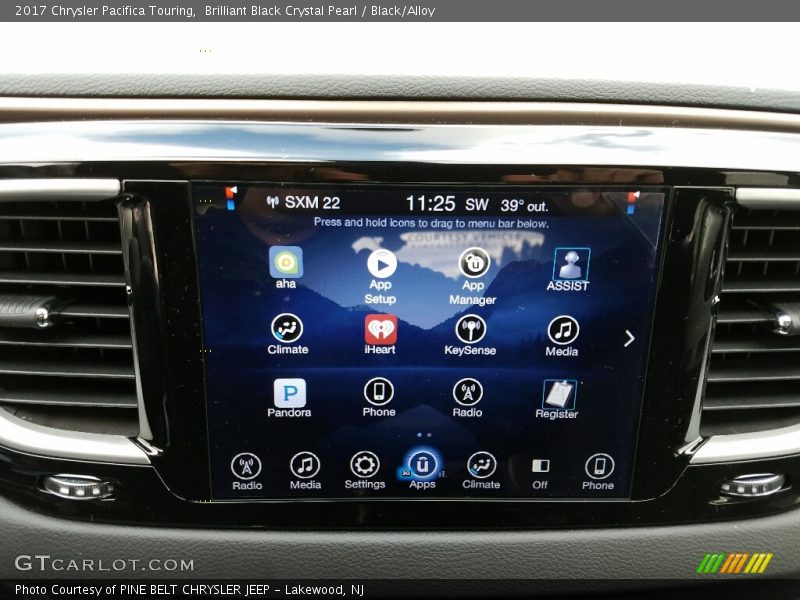 Brilliant Black Crystal Pearl / Black/Alloy 2017 Chrysler Pacifica Touring